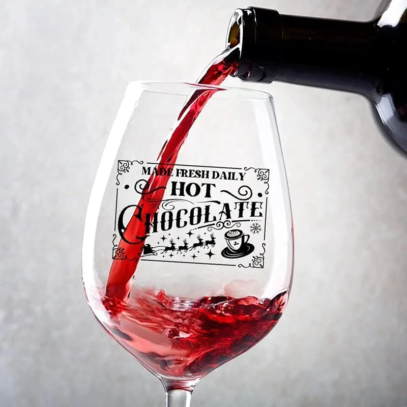 Marke: Rimego Made Fresh Daily Hot Chocolate Weinglas Goblet, 482 ml Rotweingläser, Set mit 2 personalisierten Weingläsern, individuelle Weingeschenke für Frauen und Männer zum Geburtstag, Weihnachten und zu — Wein und Festtafel