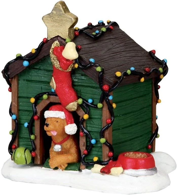 Marke: Lemax LEMAX - Decorated Light Doghouse 02808 Figur Weihnachtsdorf Winterdorf — Weihnachtsdeko