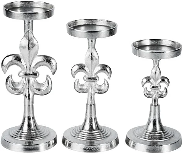 Besuche den MichaelNoll-Store 3er Set Kerzenständer Lilie Kerzenhalter Aluminium Silber Deko - Kerzenleuchter Modern für Stumpenkerzen - Tischdeko Hochzeit - Dekoration Wohnzimmer - H 23 cm, 28 cm, 32 cm — Kerzenlicht Abendessen