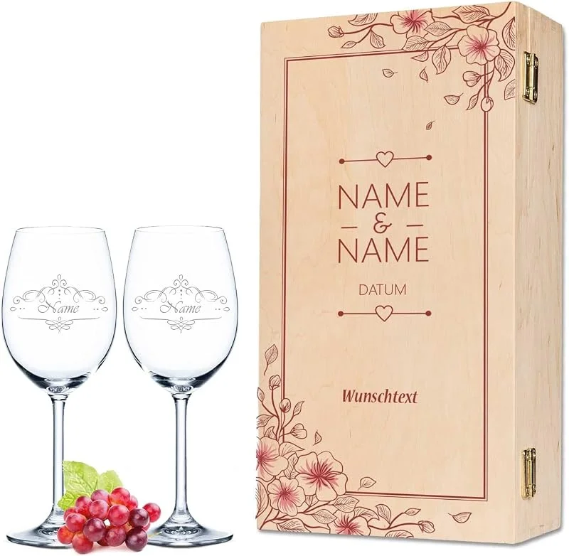 Besuche den GRAVURZEILE-Store GRAVURZEILE Weingläser mit Gravur - Red Flowers Pampasgras - Personalisiert mit Namen & Datum - Geschenk zur Hochzeit Verlobung - inkl. bedruckter Holzkiste — Wein und Festtafel
