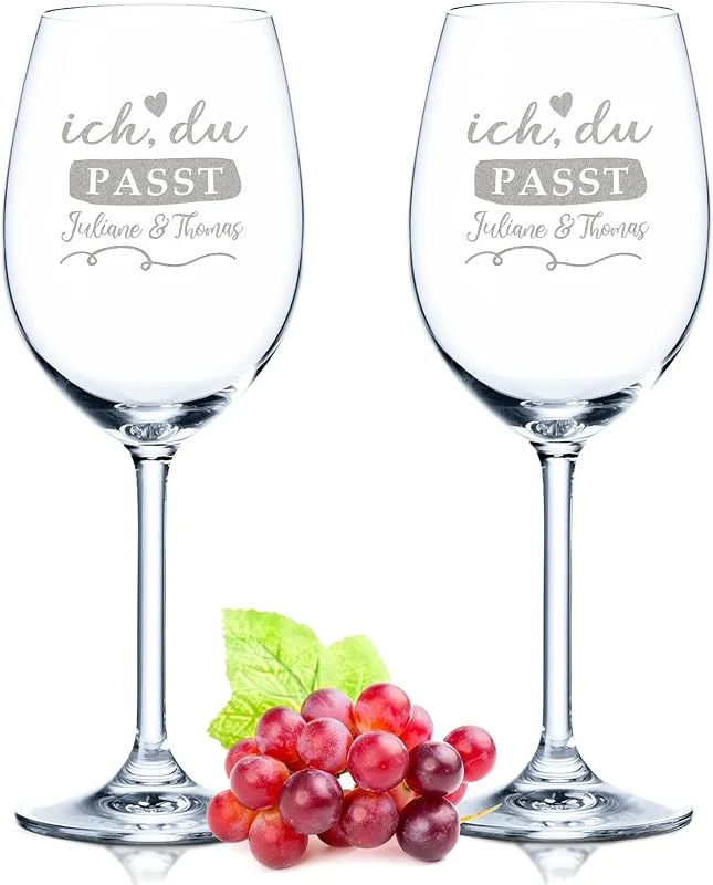 Besuche den GRAVURZEILE-Store GRAVURZEILE Weingläser mit Gravur - Ich & Du = Passt Design im 2er Set - Personalisiert mit Namen - Geschenk zur Hochzeit, Verlobung & Jahrestag - Geschenke für Sie & Ihn — Wein und Festtafel