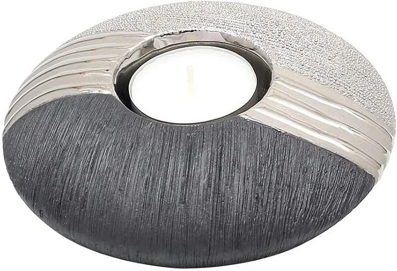 Besuche den Dekohelden24-Store Edler Designer Keramik Teelichthalter in Diskusfom, Silber-grau, ca. 13 x 13 x 4 cm. — Advent und Tisch
