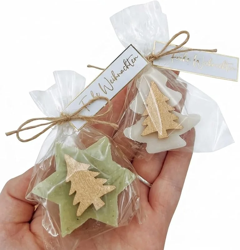 Besuche den Handmade-Store Generisch Handgemachte Weihnachtsseife mit Baummotiv und Sternmotiv, Schleife und Frohe Weihnachten-Etikett Gastgeschenk Wichtelgeschenk Nikolausgeschenk Füllung für Adventskalender — Advent und Tisch