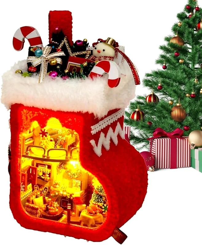 Marke: Generisch Weihnachten Miniaturhaus Kit LED Licht Weihnachtsstrumpf Basteln — Weihnachtsdeko