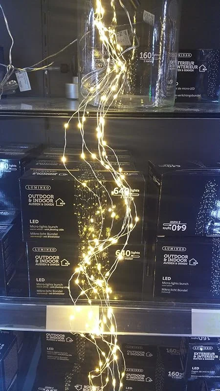 Marke: Self Import Agencies Silberdrahtbeleuchtung 80LED Warmweiß mit Batterien für den Innenbereich — Weihnachtsbeleuchtung