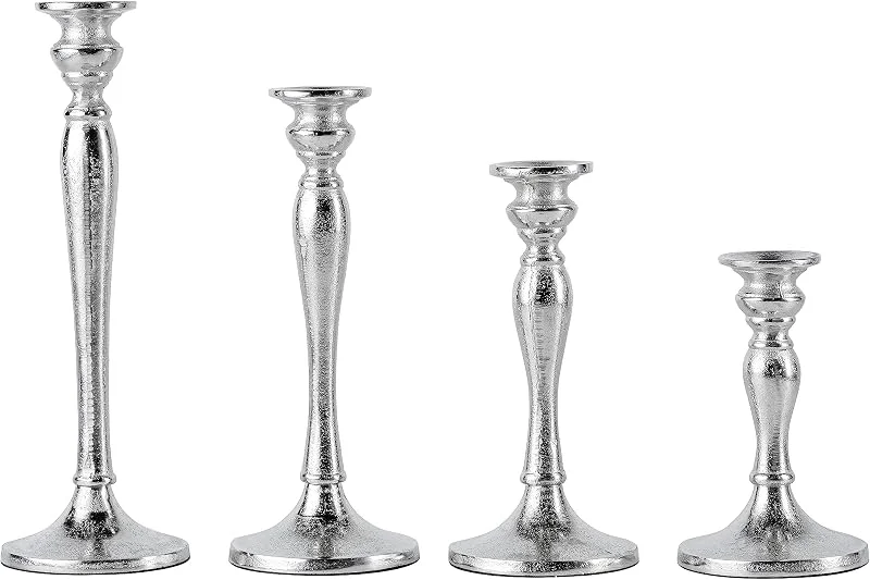 Besuche den MichaelNoll-Store 4er Set Kerzenständer Kerzenhalter Aluminium Silber Deko - Kerzenleuchter Modern für Stabkerzen - Tischdeko Hochzeit - Dekoration Wohnzimmer - H 16, 21, 26 und 30 cm — Kerzenlicht Abendessen