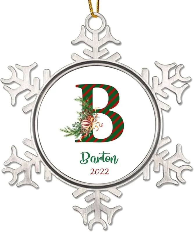 Marke: CowkissSign Monogramm Initiale Buchstabe B Weihnachtsbaum hängende Ornament benutzerdefinierte Weihnachtskranz Streifen Buchstabe lustige Weihnachten hängende Dekor 7, 6 cm Neuheit Metall Schneeflocke Weihnachten — Weihnachtsdeko