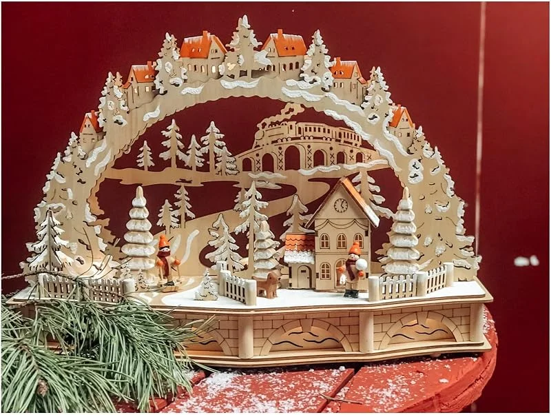 Besuche den hellum-Store hellum Holz LED Weihnachtsbogen mit Winterdorf, Batterie & Timer innen — Weihnachtsdeko