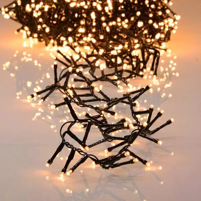 Marke: INtrenDU LED-Lichterkette cluster extra warmweiß 14m für den Innen- und Außenbereich (700LED) — Weihnachtsbeleuchtung