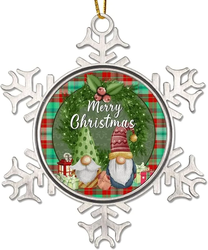 Marke: CowkissSign Frohe Weihnachtskranz Zwerg Ornament für Weihnachtsbaum Dekor Rot und Grün Weihnachten Karo Plaid Weihnachtsbaum Dekoration Andenken Zwerg Neuheit Metall Schneeflocken Ornamente Xmas Gift — Weihnachtsdeko