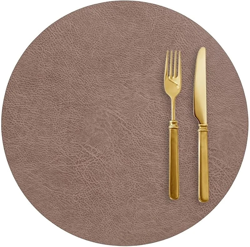Besuche den Epinki-Store Epinki Weihnachten Tischsets Rund, 2Pcs Set PVC Leder Platzset Modern Umkehrbar Einfarbig Rindsleder Textur Anti-Rutsch, Tischmatte Weihnachten Hell Kaffee für Küche Hause Restaurant, 33CM — Küche & Haushalt