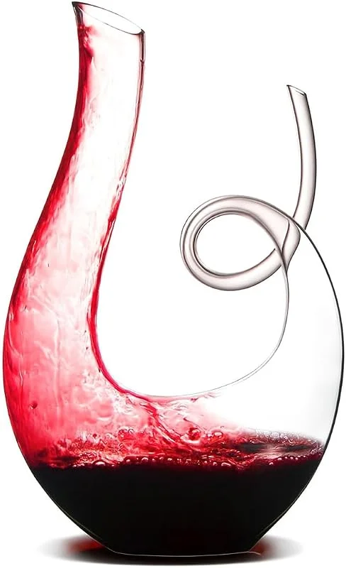 Besuche den The Wine Savant-Store Art Series Swirl Weindekanter, mundgeblasen, bleifreies Glas mit breitem Boden zur Belüftung, elegantes U-förmiges Design mit auslaufreduzierendem Ausgießer, fasst 958 ml, modernes Display für — Wein und Festtafel