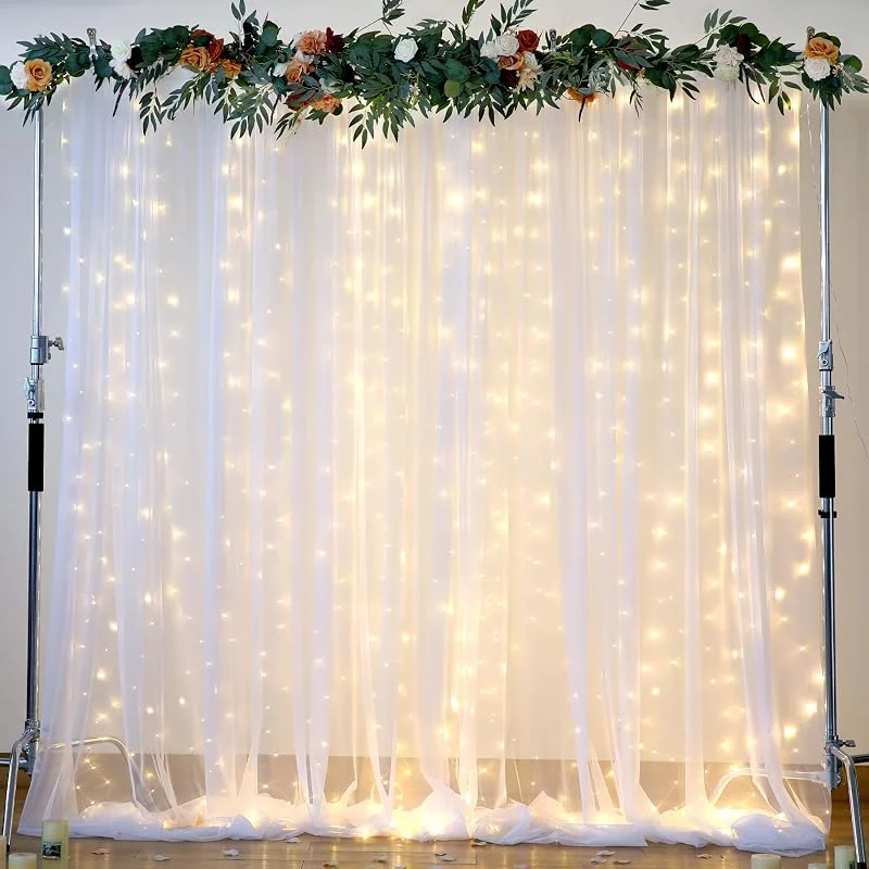Marke: Suppromo Weiße Hintergrundvorhänge mit Lichterkette, für Hochzeitsfeiern, 3 x 3 m, transparenter Tüll-Hintergrundvorhang für Brautparty, Babyparty, Geburtstagsparty, Fotoshooting, Hintergrunddekorationen (2 — Weihnachtsbeleuchtung